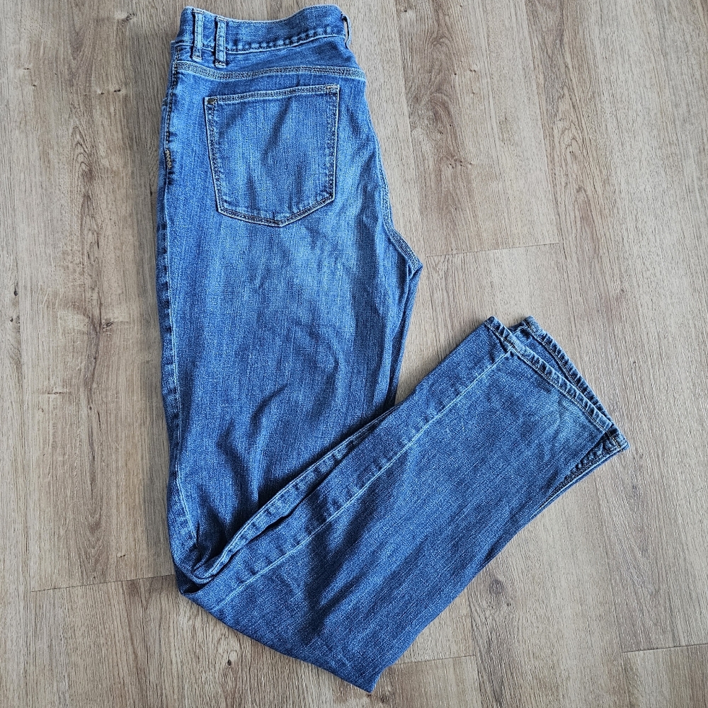 Eddie Bauer Relaxed Fit Boyfriend Jeans (8) EUC